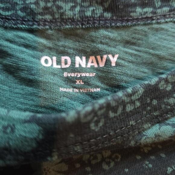 Old Navy Irish Green Floral Clove Everyday Wear Short Sleeve T Shirt Medium - Picture 3 of 5